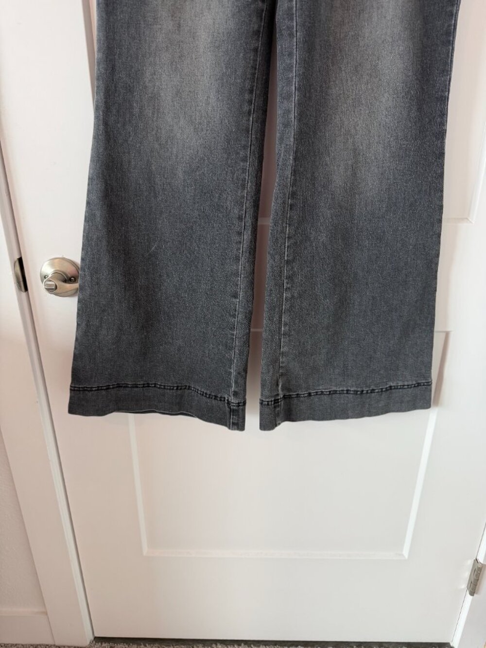 Flamingals Flare Wide Leg Jeans - Picture 3 of 7
